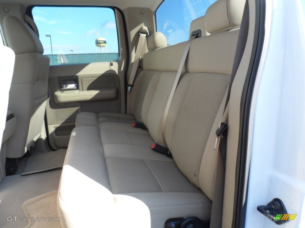 2006 F150 XLT SuperCrew - Oxford White / Tan photo #28