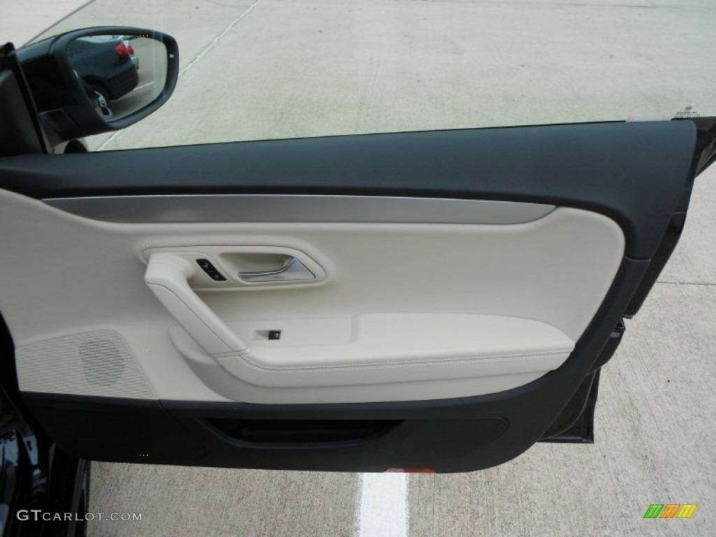 2013 Volkswagen CC Sport Desert Beige/Black Door Panel Photo #68121095