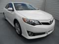 Super White - Camry SE Photo No. 1