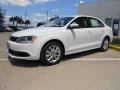 Candy White - Jetta SE Sedan Photo No. 3