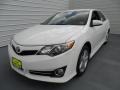Super White - Camry SE Photo No. 6
