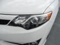 Super White - Camry SE Photo No. 8