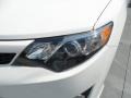 Super White - Camry SE Photo No. 8