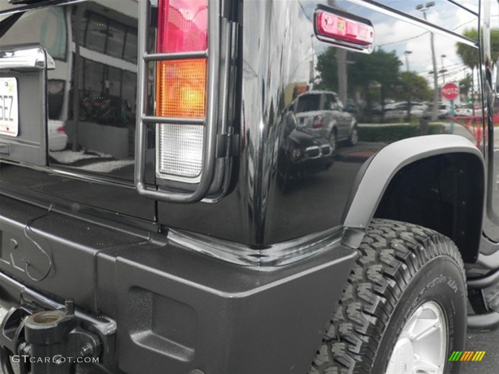 2003 H2 SUV - Black / Wheat photo #11