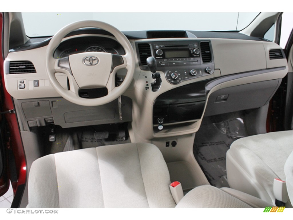 2011 Sienna V6 - Salsa Red Pearl / Light Gray photo #6