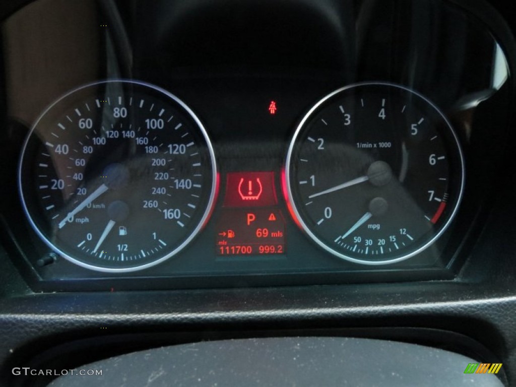 2006 BMW 3 Series 330i Sedan Gauges Photo #68131073