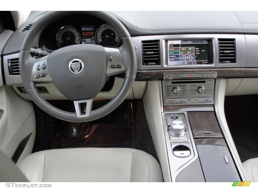 2009 Jaguar XF Supercharged Ivory/Oyster Dashboard Photo #68131283