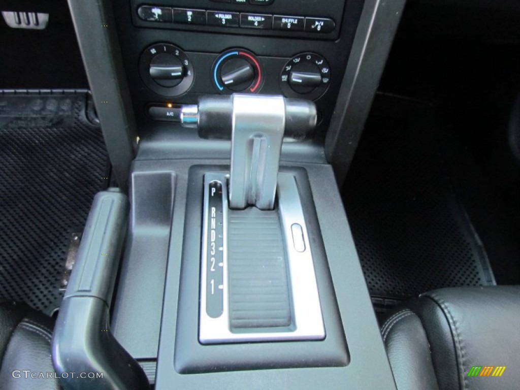 2007 Mustang V6 Premium Coupe - Black / Dark Charcoal photo #13