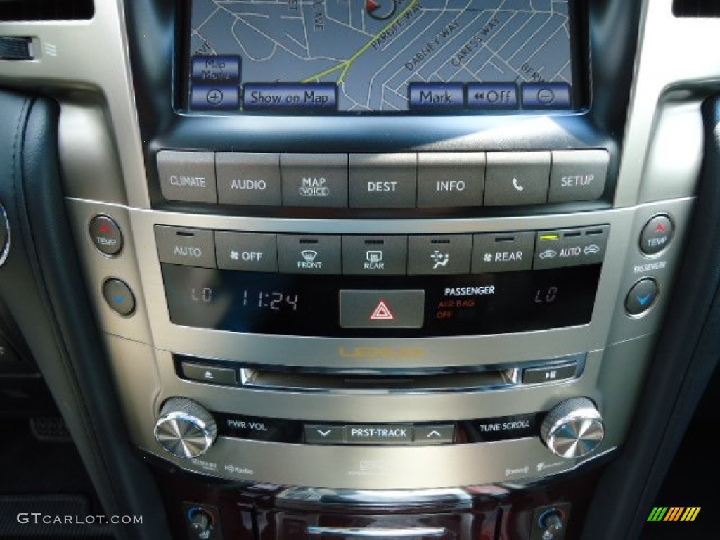 2013 Lexus LX 570 Controls Photo #68134058