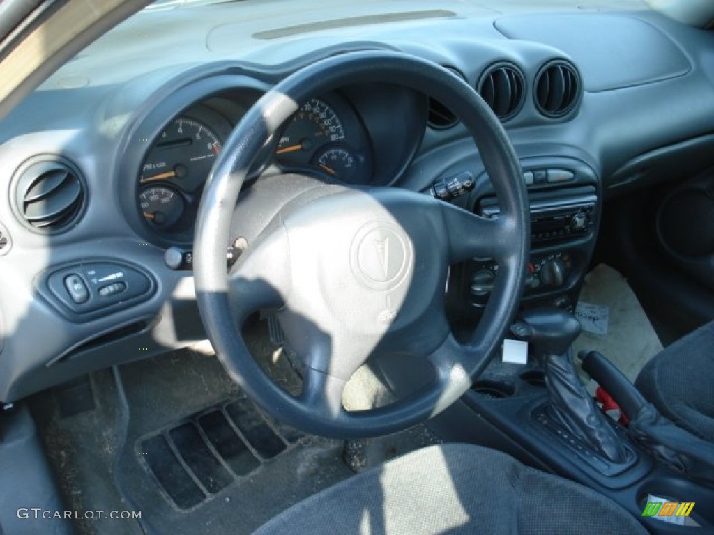 1999 Grand Am SE Sedan - Arctic White / Dark Pewter photo #8
