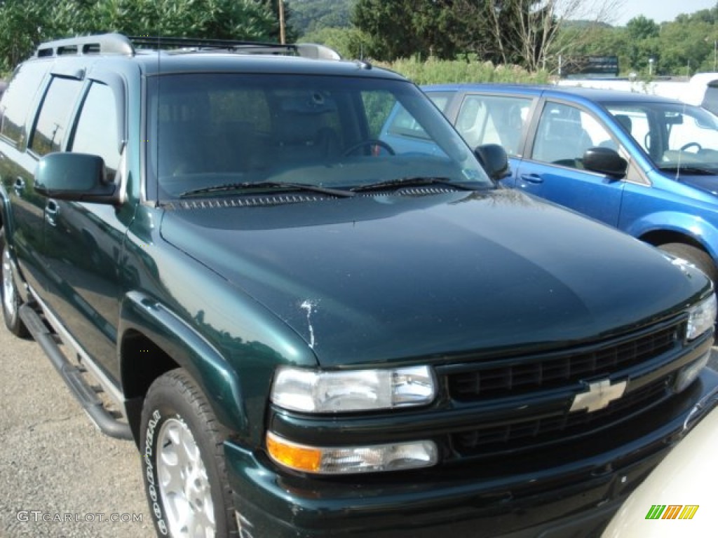 2003 Suburban 1500 Z71 4x4 - Dark Green Metallic / Gray/Dark Charcoal photo #2