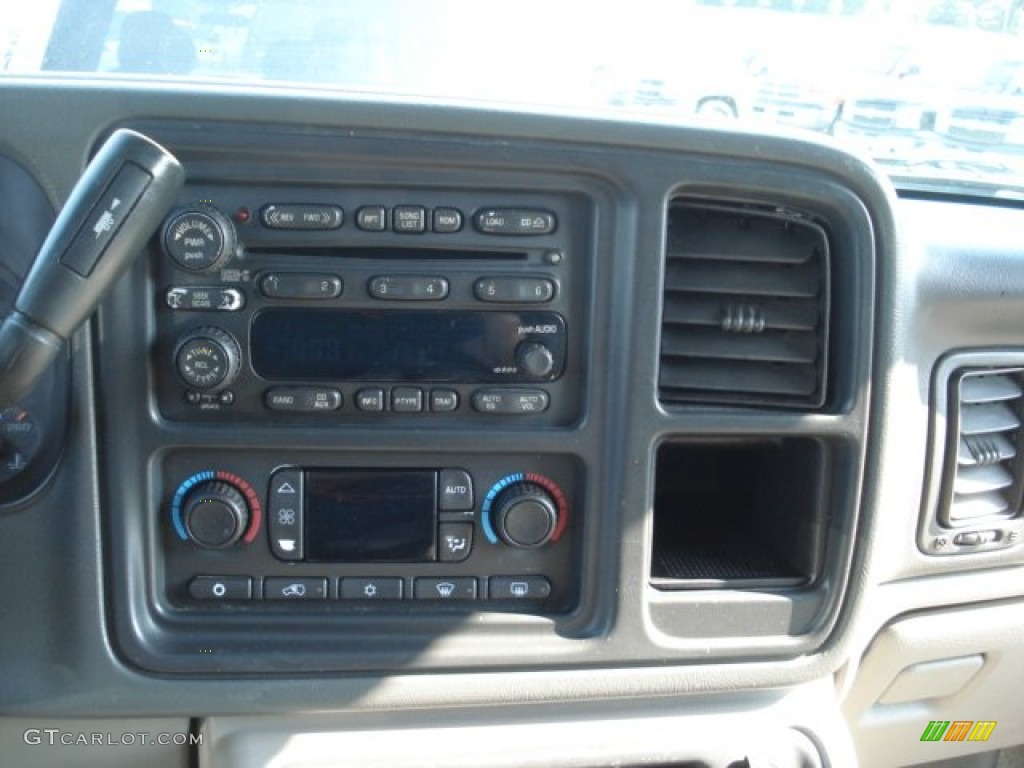 2003 Suburban 1500 Z71 4x4 - Dark Green Metallic / Gray/Dark Charcoal photo #12
