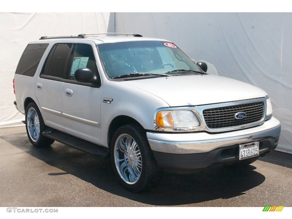 2001 Expedition XLT - Silver Metallic / Medium Graphite photo #6