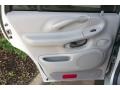 2001 Silver Metallic Ford Expedition XLT  photo #28