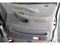 2001 Silver Metallic Ford Expedition XLT  photo #30