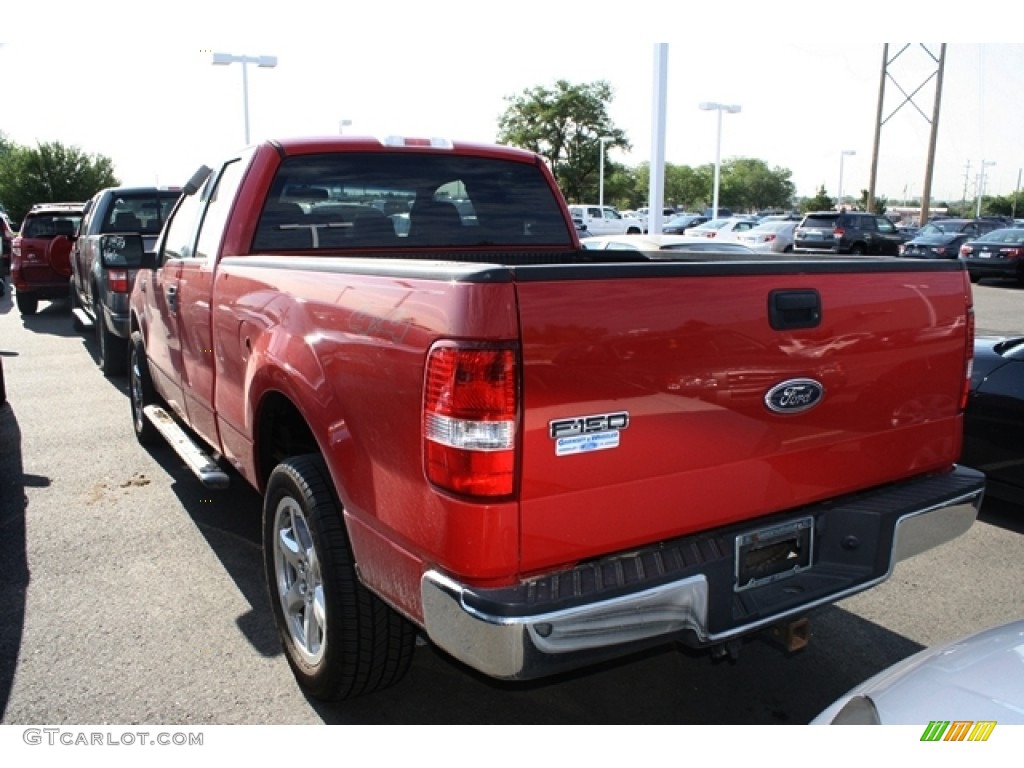 2005 F150 XLT SuperCab 4x4 - Bright Red / Medium Flint Grey photo #3