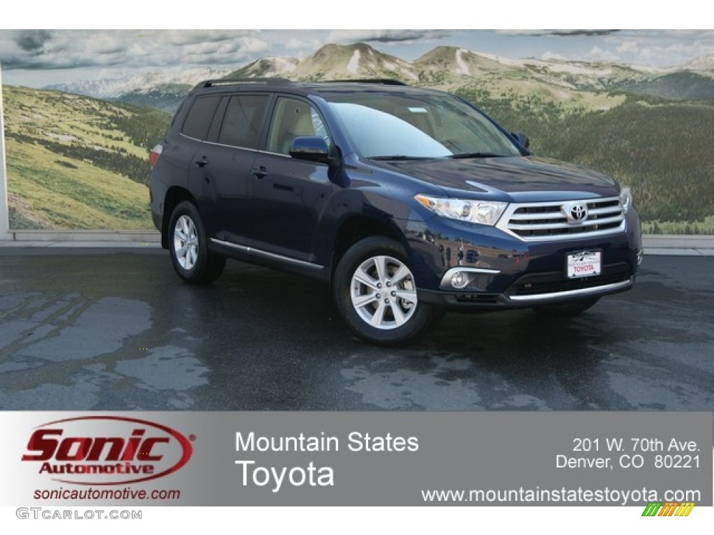 Nautical Blue Metallic Toyota Highlander