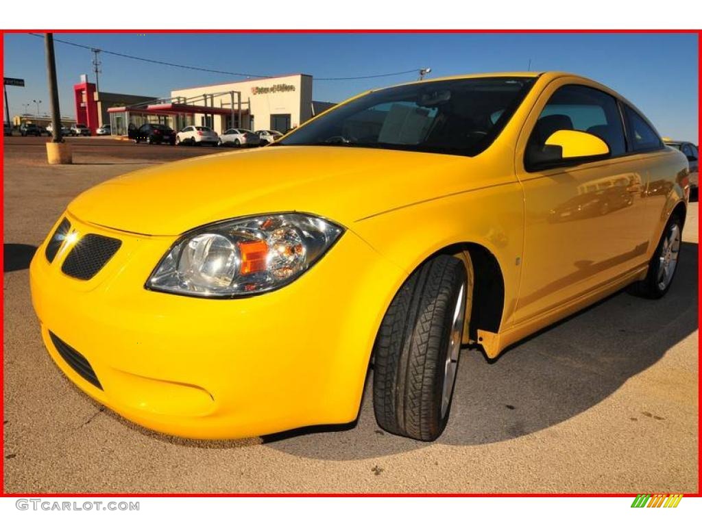 Competition Yellow Pontiac G5