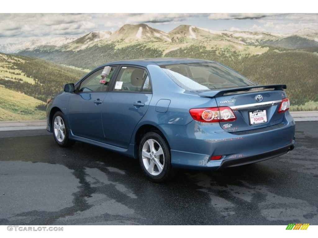 2012 Corolla S - Tropical Sea Metallic / Dark Charcoal photo #2