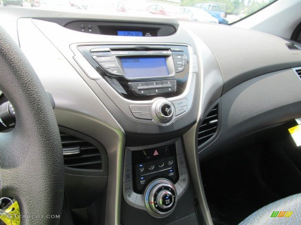 2013 Hyundai Elantra Coupe GS Controls Photo #68142458