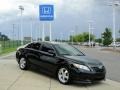 Black - Camry LE Photo No. 2