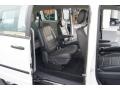 Stone White - Grand Caravan SE Photo No. 11