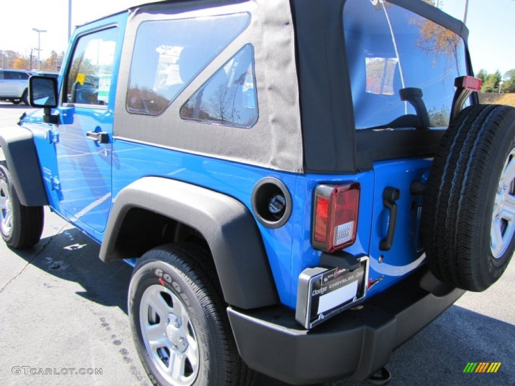 2012 Wrangler Sport 4x4 - Cosmos Blue / Black photo #2