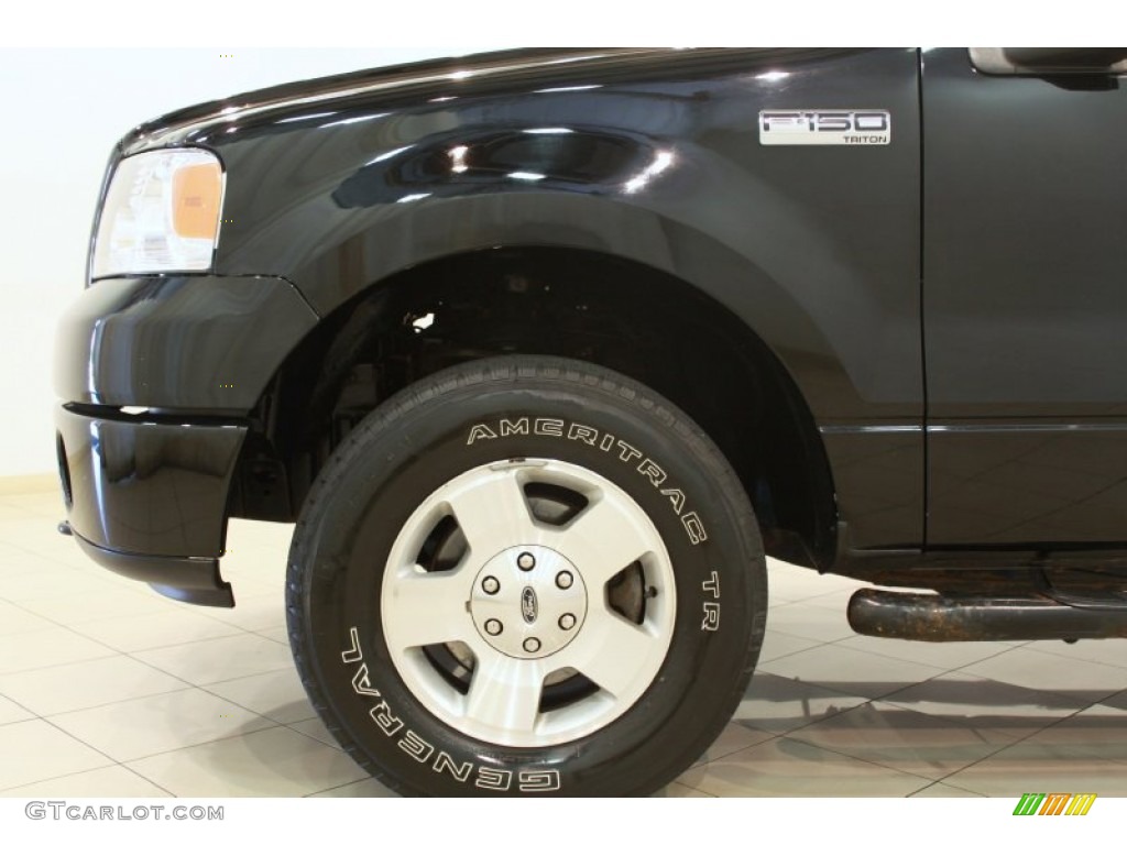 2006 F150 STX SuperCab 4x4 - Black / Medium Flint photo #17