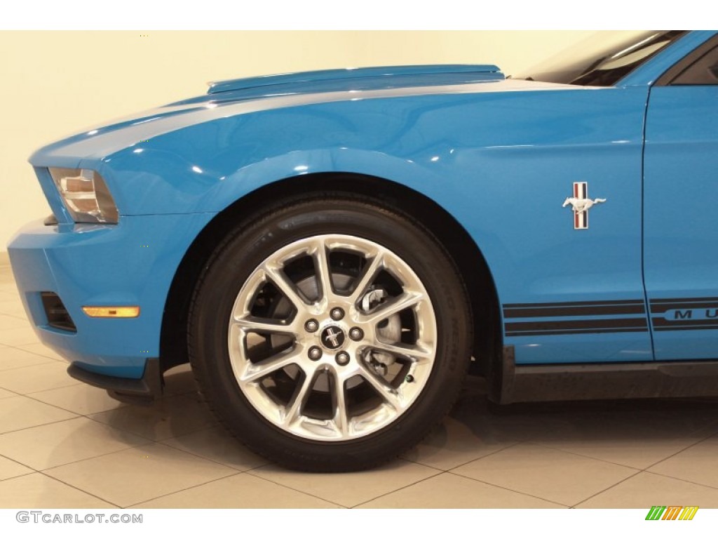 2010 Mustang V6 Premium Coupe - Grabber Blue / Charcoal Black photo #17