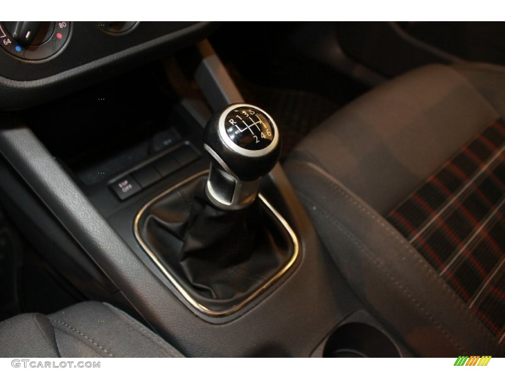 2009 Volkswagen GLI Sedan Transmission Photos
