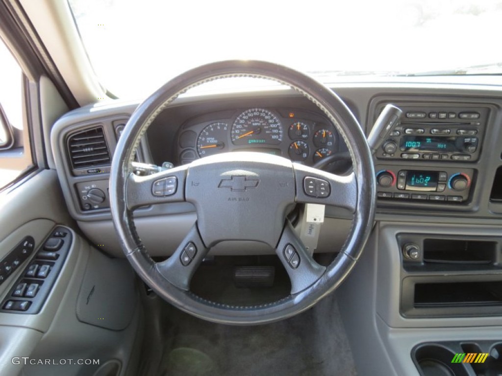 2005 Chevrolet Suburban 1500 Z71 4x4 Gray/Dark Charcoal Steering Wheel Photo #68154348