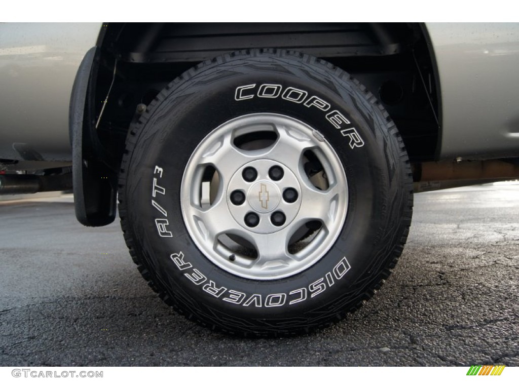 2003 Silverado 1500 LS Extended Cab 4x4 - Light Pewter Metallic / Dark Charcoal photo #17