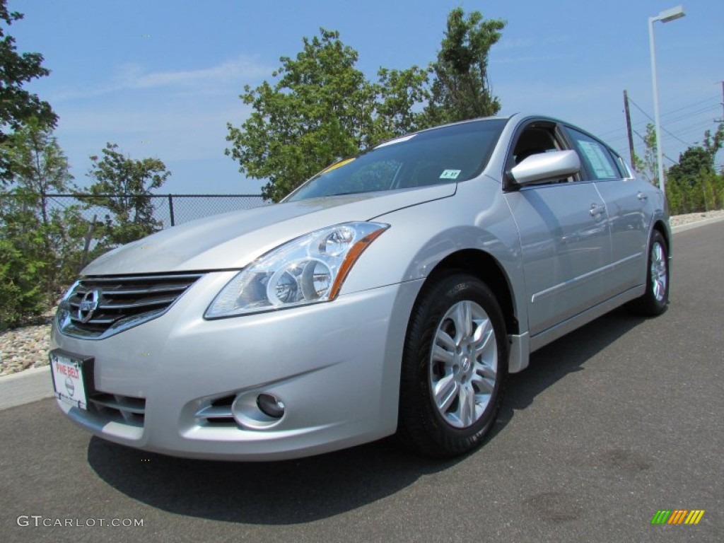 2012 Altima 2.5 S - Brilliant Silver / Charcoal photo #1