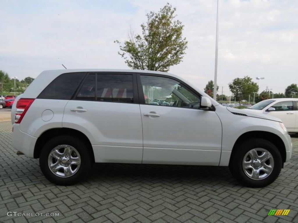 White Water Pearl 2011 Suzuki Grand Vitara Premium Exterior Photo #68156715