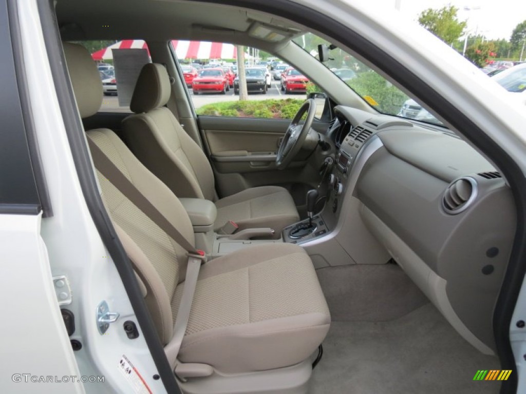 Beige Interior 2011 Suzuki Grand Vitara Premium Photo #68156844
