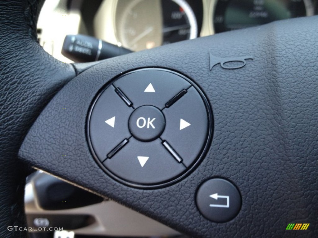 2009 C 300 4Matic Sport - Arctic White / Grey/Black photo #16