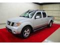 2008 Radiant Silver Nissan Frontier LE Crew Cab  photo #3