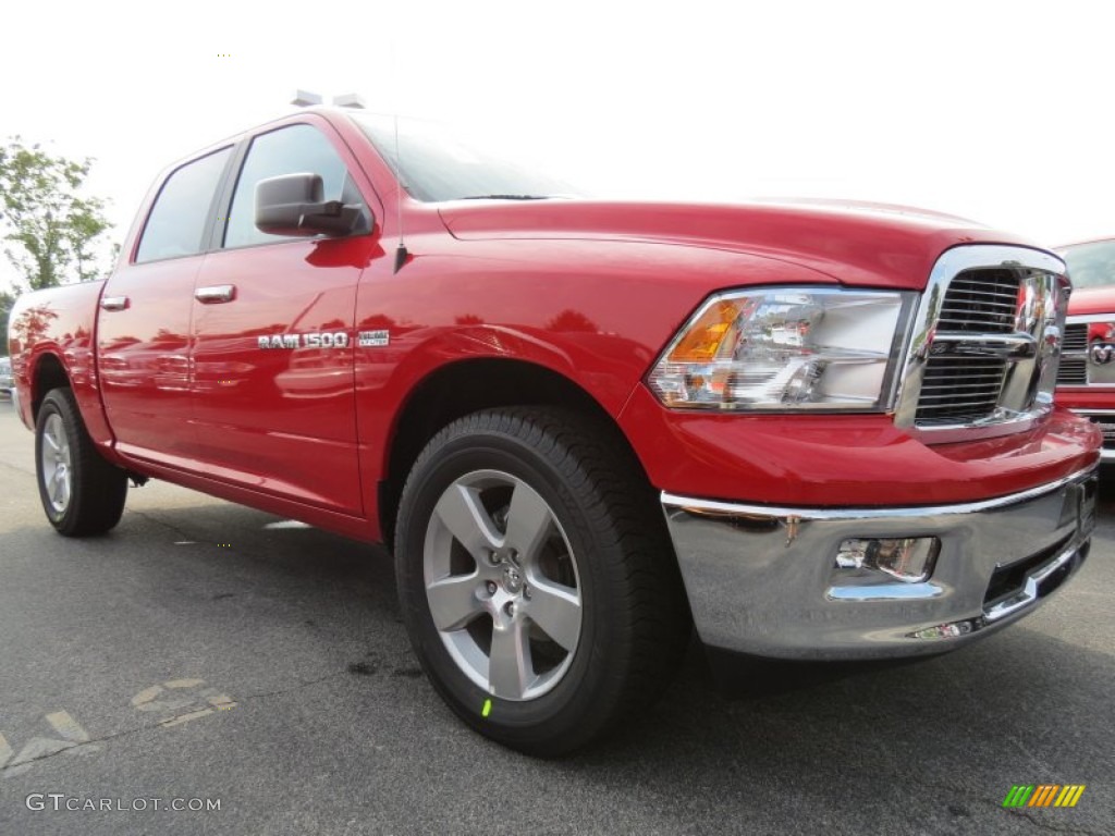 2012 Ram 1500 Big Horn Crew Cab 4x4 - Flame Red / Dark Slate Gray/Medium Graystone photo #4