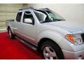 2008 Radiant Silver Nissan Frontier LE Crew Cab  photo #14