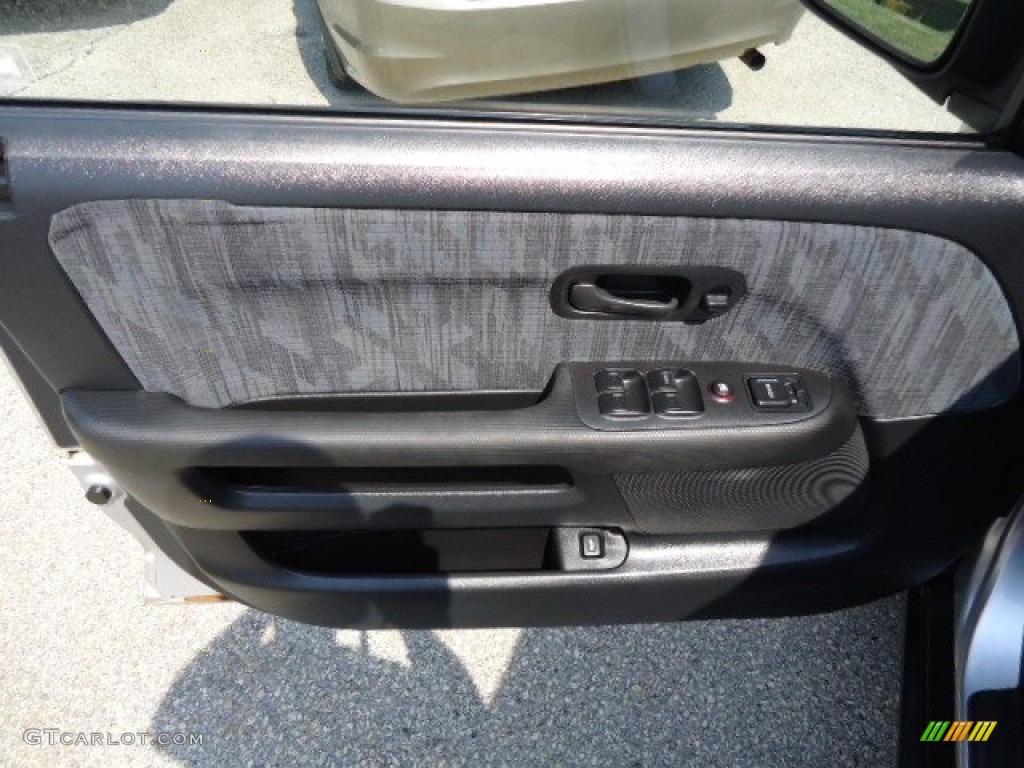 2002 CR-V LX 4WD - Satin Silver Metallic / Black photo #14