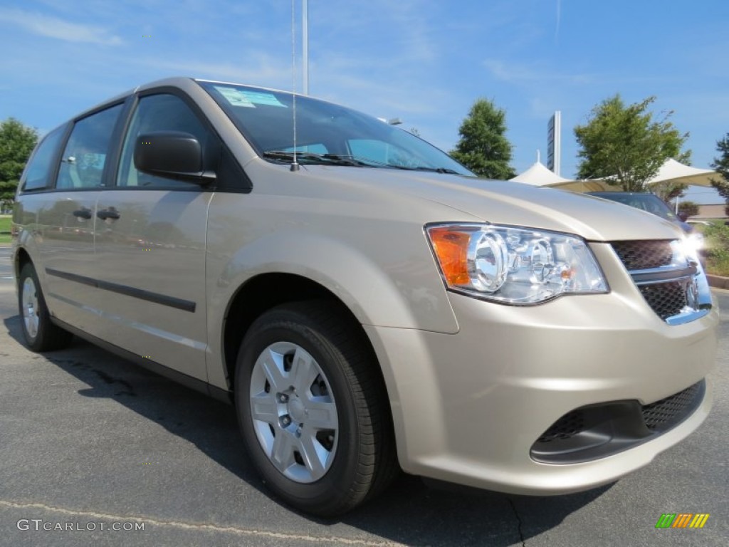 Cashmere Pearl 2012 Dodge Grand Caravan SE Exterior Photo #68159553