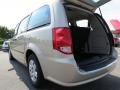 Cashmere Pearl - Grand Caravan SE Photo No. 8