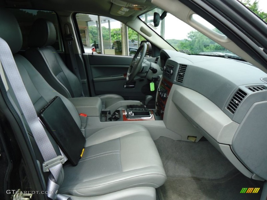 2005 Grand Cherokee Limited 4x4 - Black / Medium Slate Gray photo #15