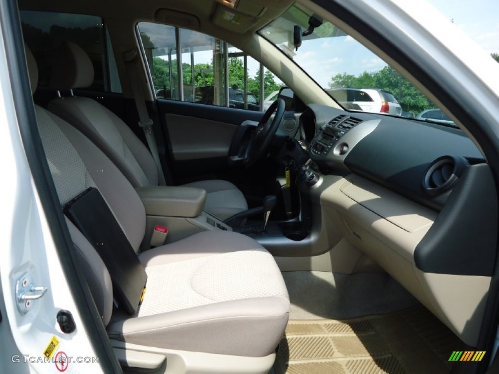 2007 RAV4 V6 4WD - Super White / Taupe photo #14