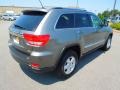 Mineral Gray Metallic - Grand Cherokee Laredo Photo No. 6