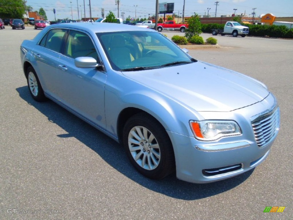 2012 300  - Crystal Blue Pearl / Black/Light Frost Beige photo #2