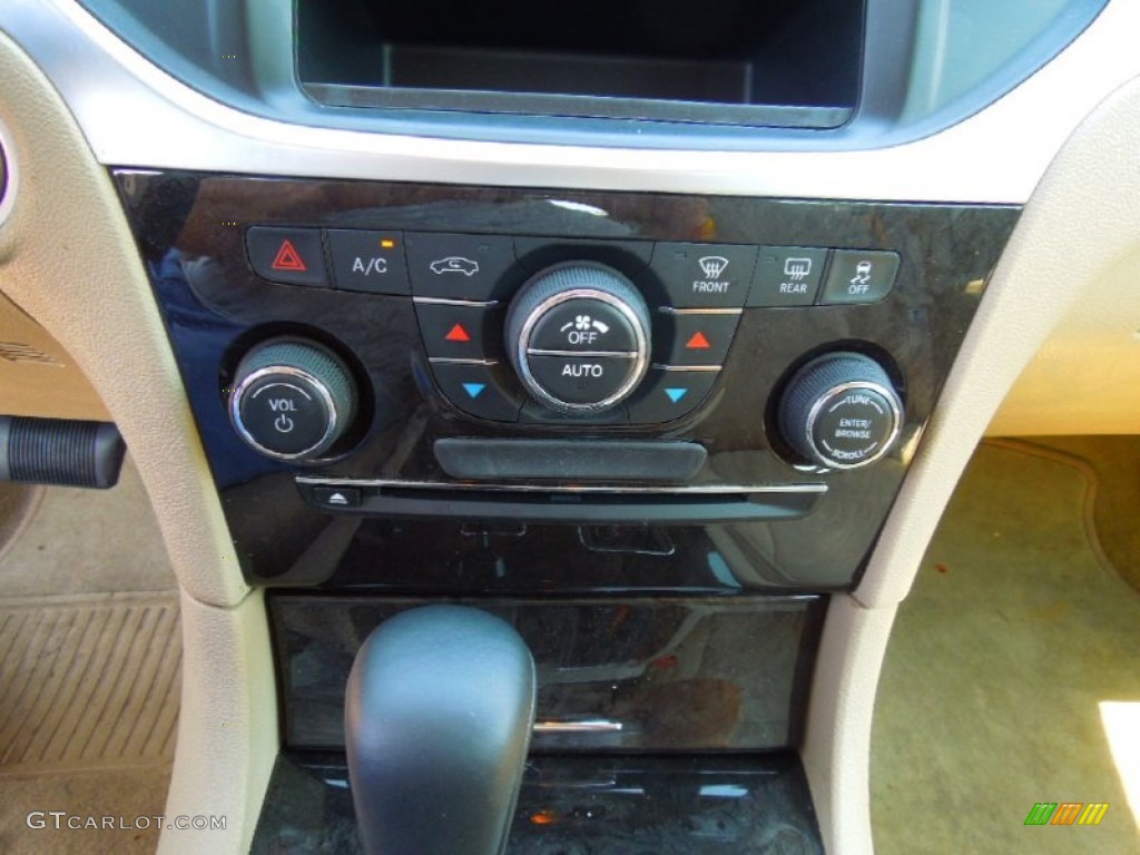 2012 300  - Crystal Blue Pearl / Black/Light Frost Beige photo #13