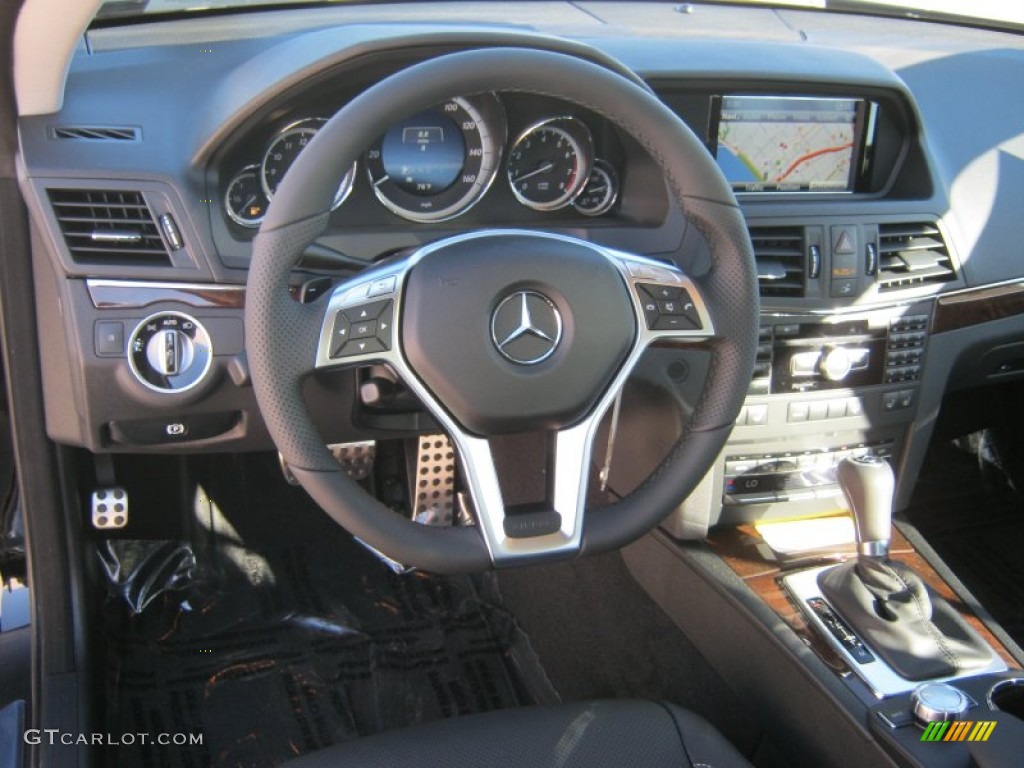 2013 Mercedes-Benz E 550 Coupe Dashboard Photos