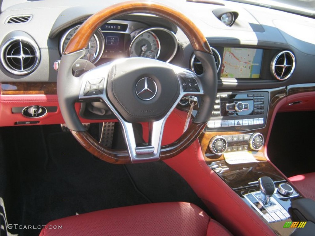 2013 Mercedes-Benz SL 550 Roadster Red/Black Dashboard Photo #68162871