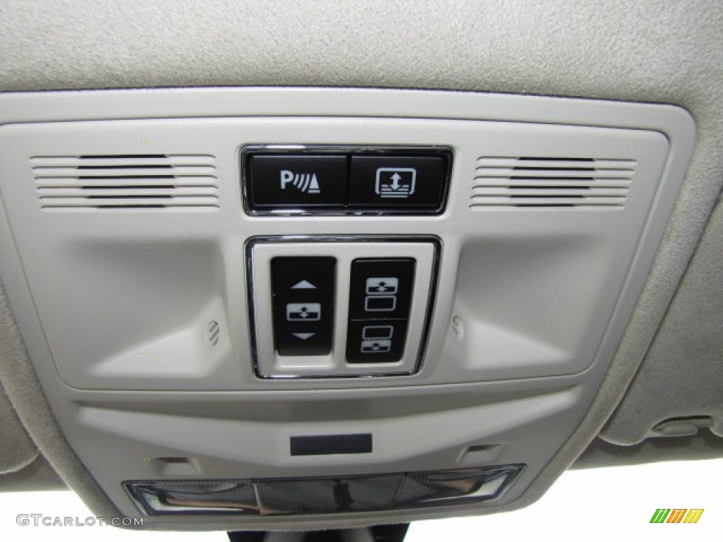 2011 Jaguar XJ XJL Controls Photo #68163906